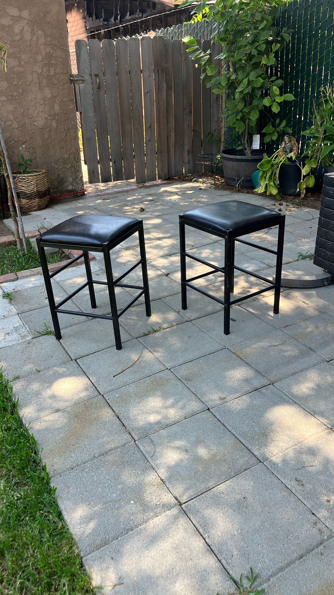 Set Of 2 Med Bar Stools Or Benches 