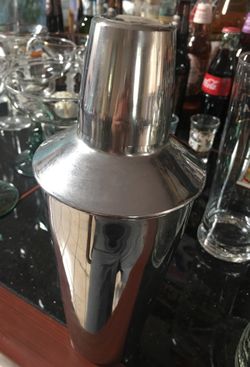 Cocktail mixer