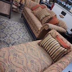PAISLEY COUCH & CHASE