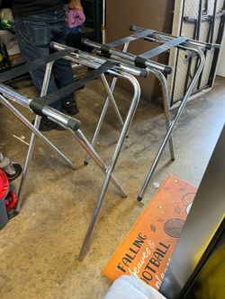 Serving stands
