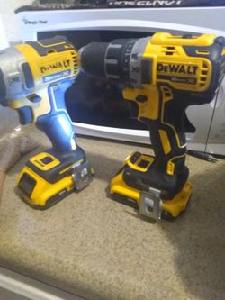 2 dewult drills Volts20