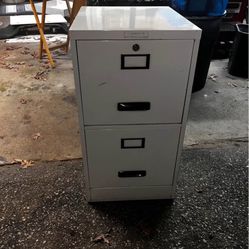 Standard size filing cabinet