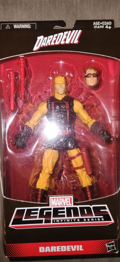 Marvel Legends Daredevil 1st Appearance Yellow Suit