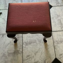 Small Vanity Stool/Makeup Chair 