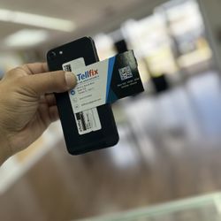 Apple iPhone 8 Unlocked 