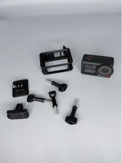 DJI Osmo Action 5 Pro 4K Action Camera Adventure Bundle - Black
