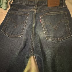 Levi’s premium wedgies Size 25