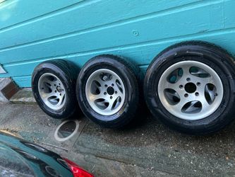 5x5 American racing wheels ( only 3)