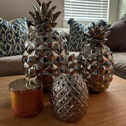 Pineapple decoration 
