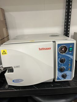 Dental Sterilizer 