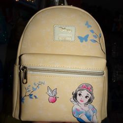 Snow White Backpack 
