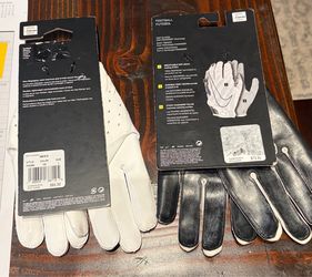 Football gloves