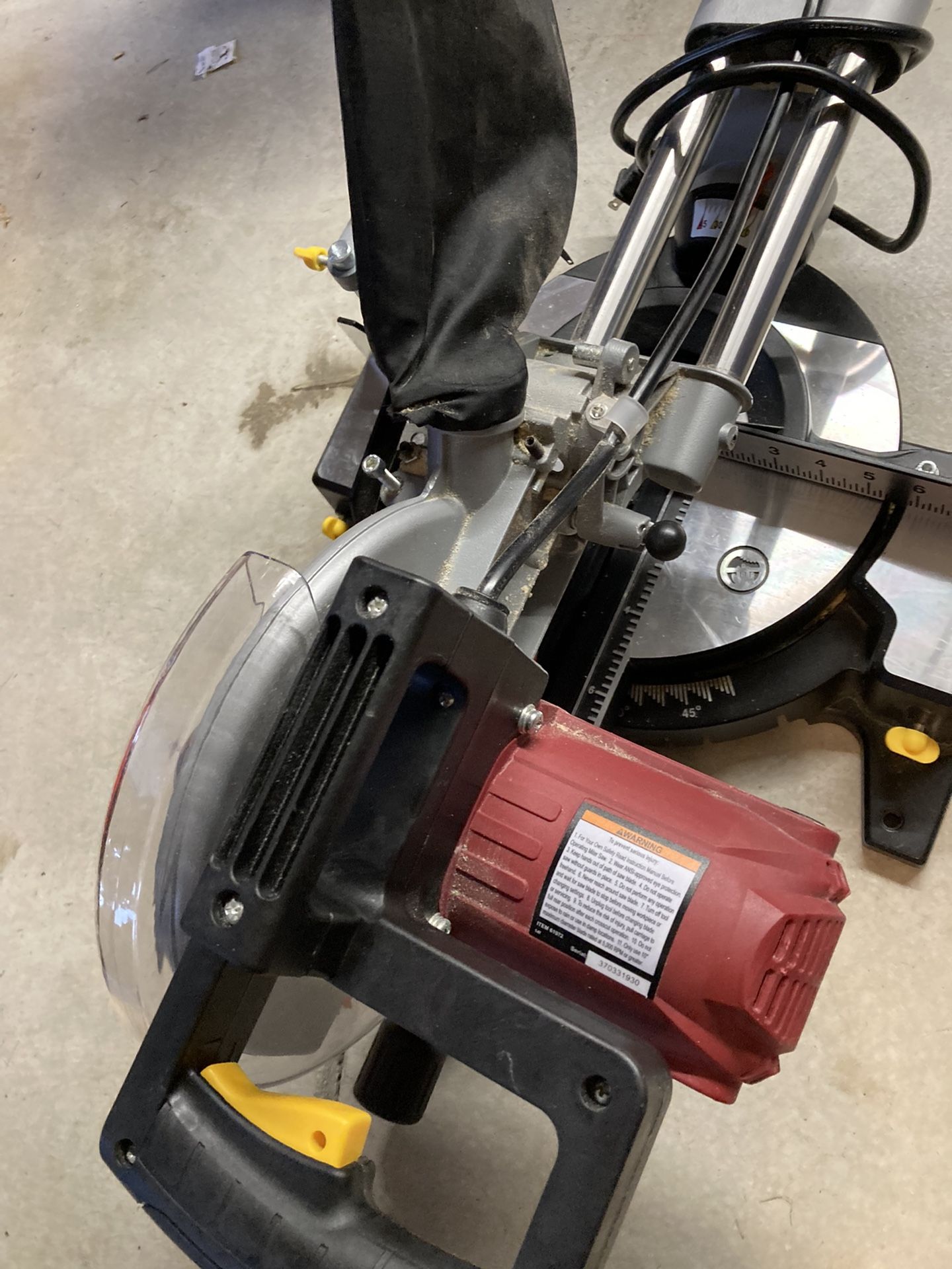 10” Sliding compound miter saw Chicago electric power tools new only used one time