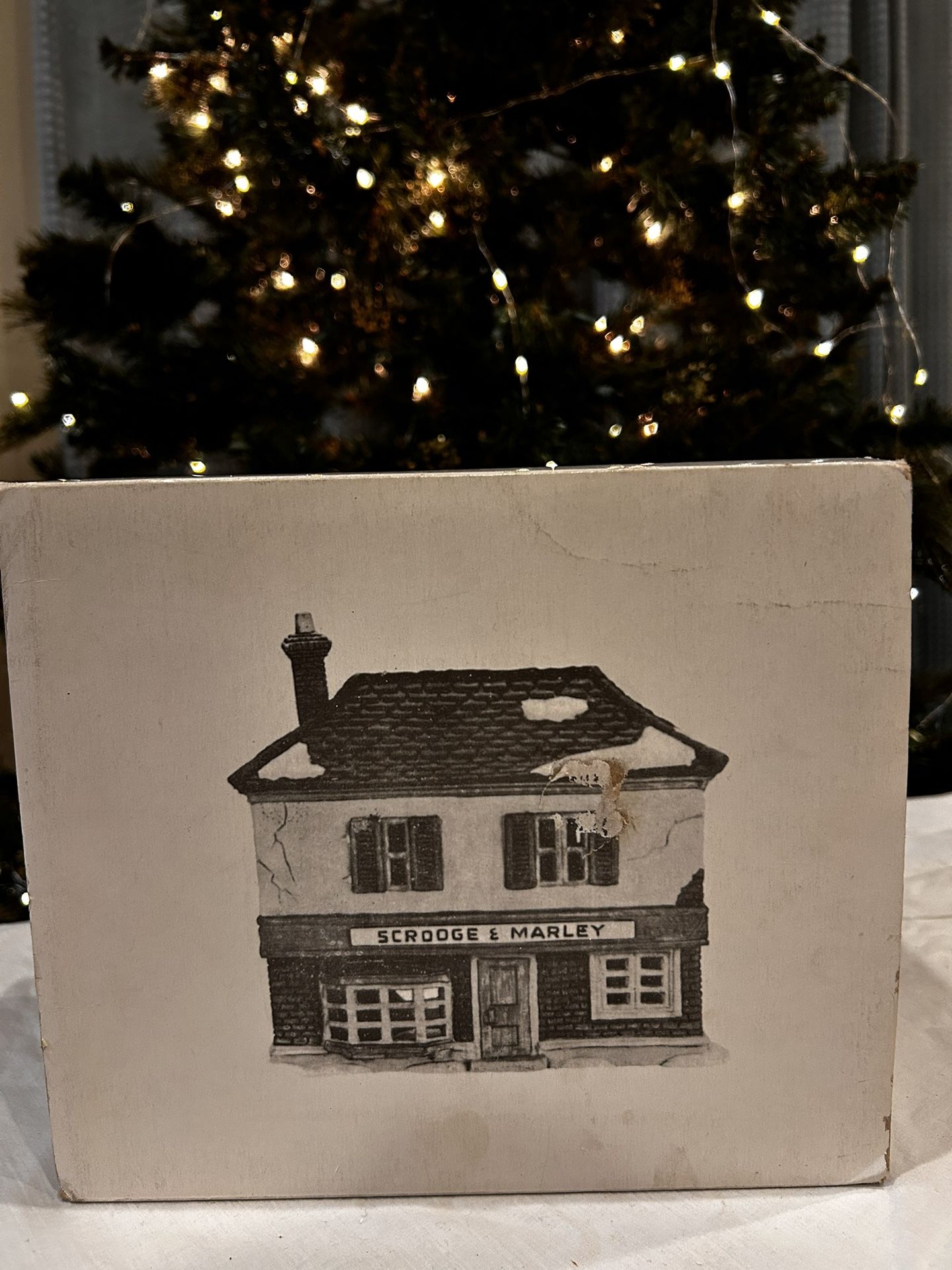 Heritage Village Collection - Scrooge & Marley Counting House