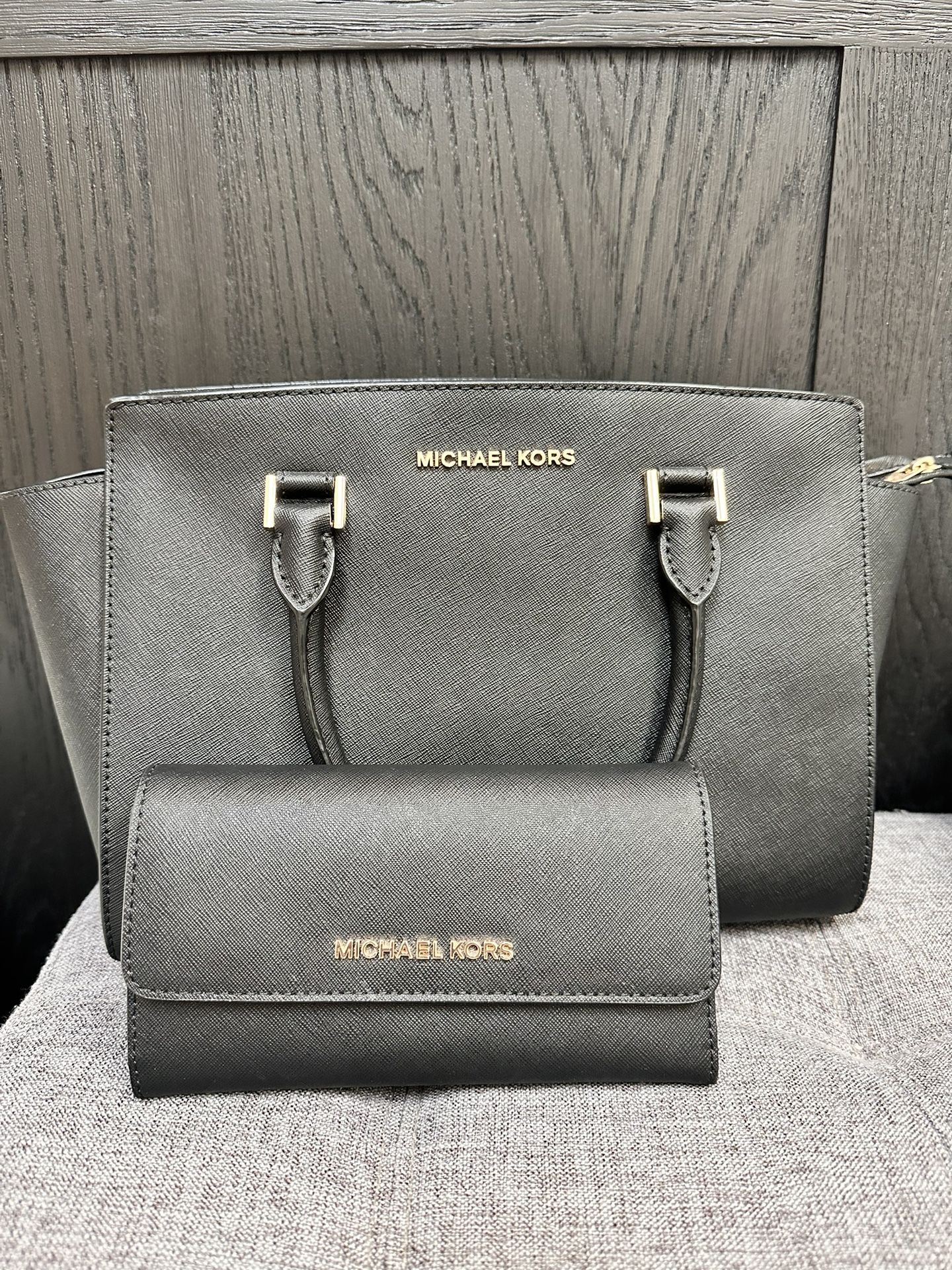 Michael Kors Purse And Wallet
