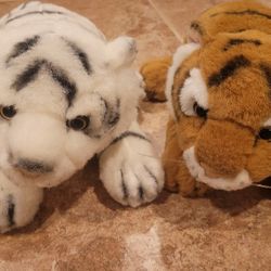 Stuffed Animals $5 For Both 