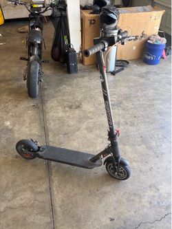 Electric scooter