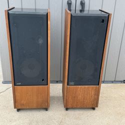 Vintage Infinity Column II Speakers