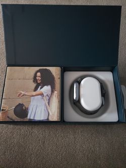 Fit Bit and extra wrist bands