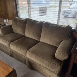 Like New Couch