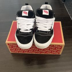 Vans Knu Skool Men’s Size 10