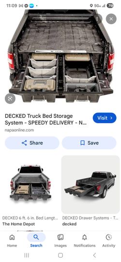 DECKED tool box