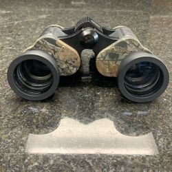 Simmons Binoculars 66862-1