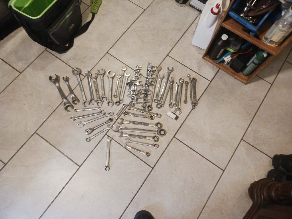Bunch Of Wrenches