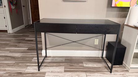 Black Computer Desk
