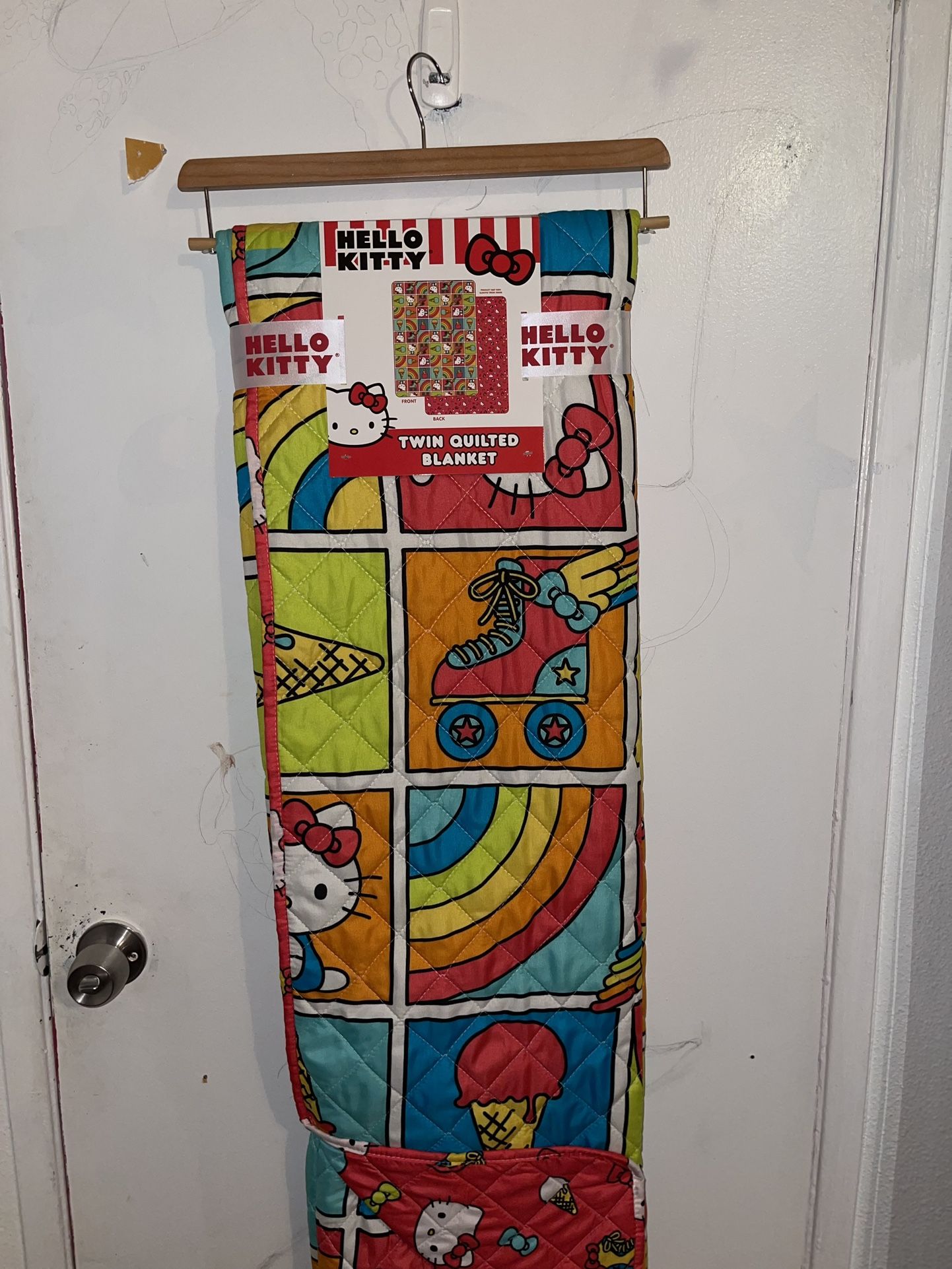 Ross Hello kitty quilt 