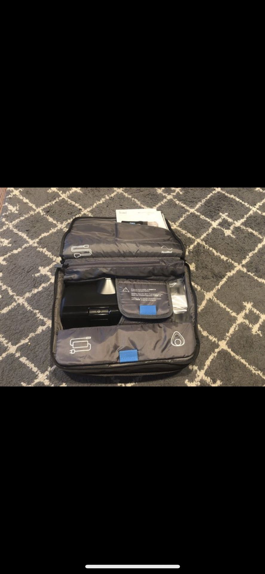 NEW Resmed S10 Auto-PAP / CPAP machine. This machine is brand new. Comes complete with standard tubing and travel bag.