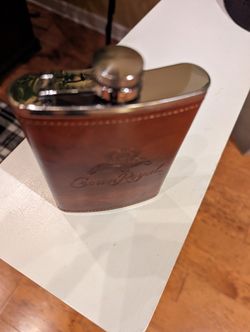 Flask Crown Royal 8 Oz Brand New Leather Bound Whiskey Flask
