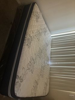 Queen mattress