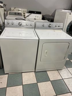 Maytag washer and dryer set( delivery available)