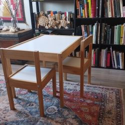 IKEA Kids Table With 2 Chairs