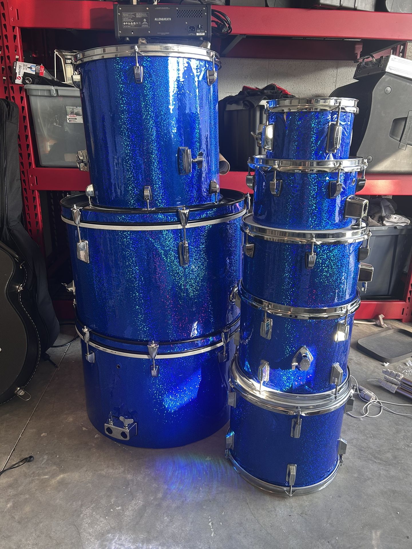 Massive Blue Sparkle Drum Set 22/22/16/13/12/12/20/8