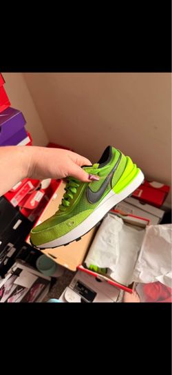 Size 4 Nike waffle