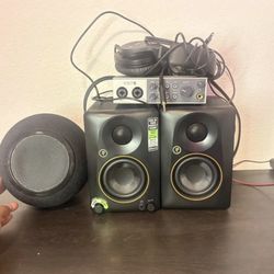 in home studio set up 