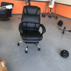 Computer chair