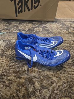 Nike ja fly 4 track shoes size 5.5