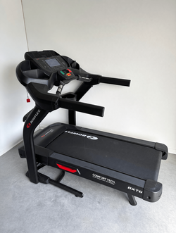 Bowflex BXT6 Treadmill - Like New, Foldable with Heart Rate Monitor - Melbourne, FL