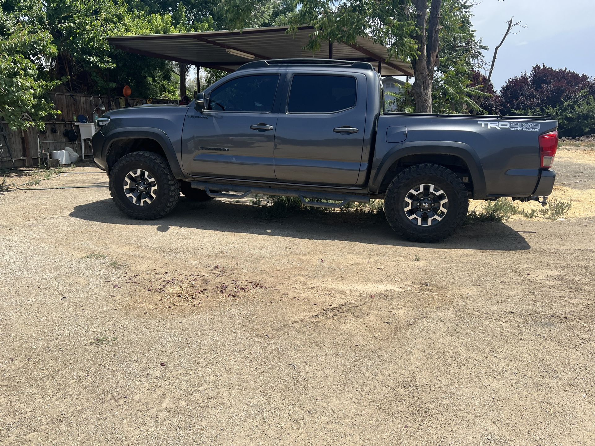 Toyota Tacoma