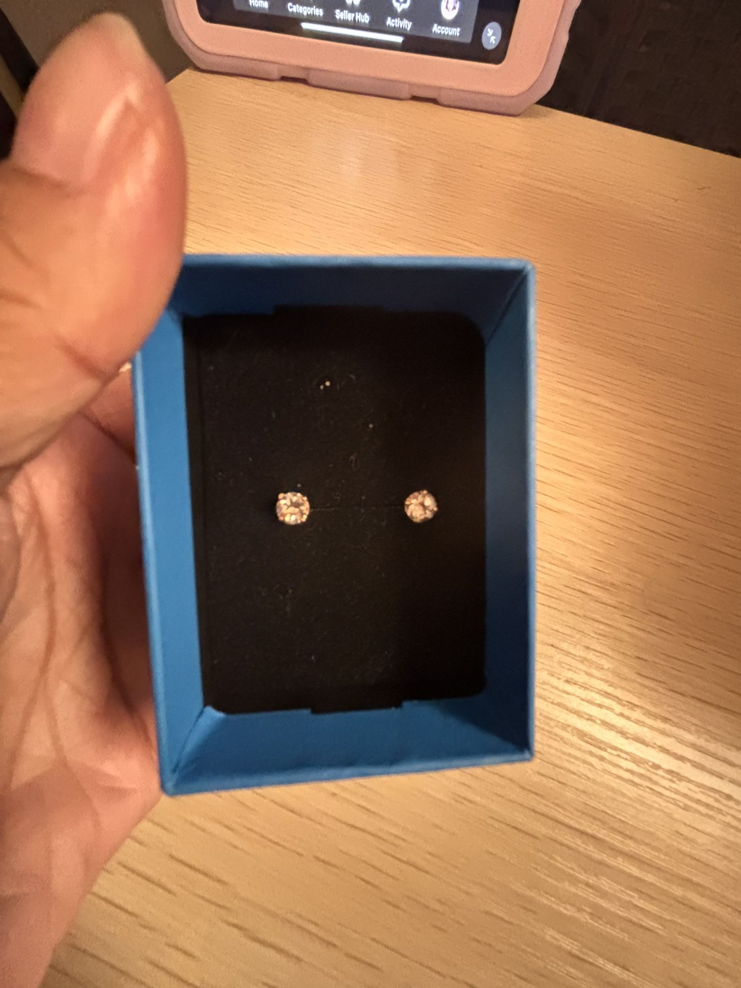 10kt 1 ct peach morganite studs rise gold 75$ firm