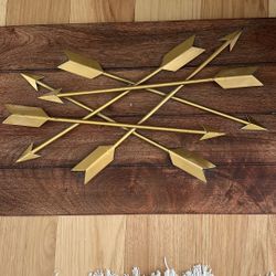 Arrow Frame