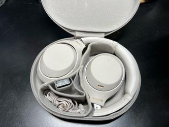 Sony WH-1000XM4 Wireless Headphones Silver