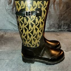 MICHAEL KORS SIGNATURE MK MONOGRAM WOMENS DESIGNER RAIN AND SNOW BOOTS SIZE 7 WATERPROOF