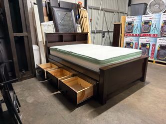Full captains bed with mattress $360