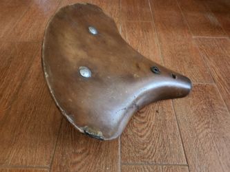 Vintage Pan Style Bicycle Saddle Seat "For Older Balloon Tire Bikes"