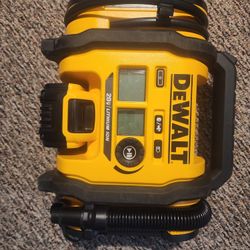 Dewalt 20v Lithium ION AIR Max Inflator 