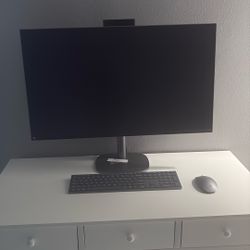 HP OmniStudio X All In One Desktop 33-c1xxx